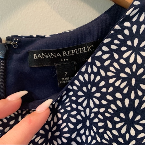 Banana Republic Cold Shoulder Navy White Fit & Flare Dress - Picture 4 of 7